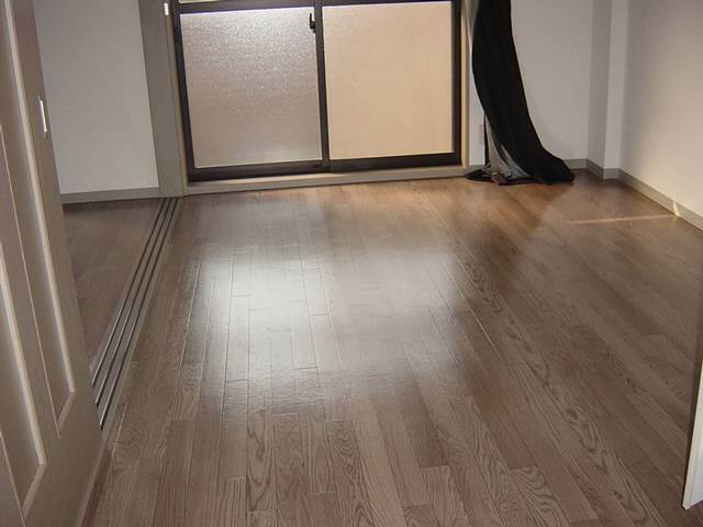 内装１