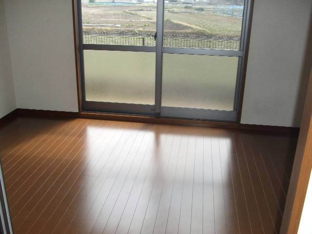 内装３