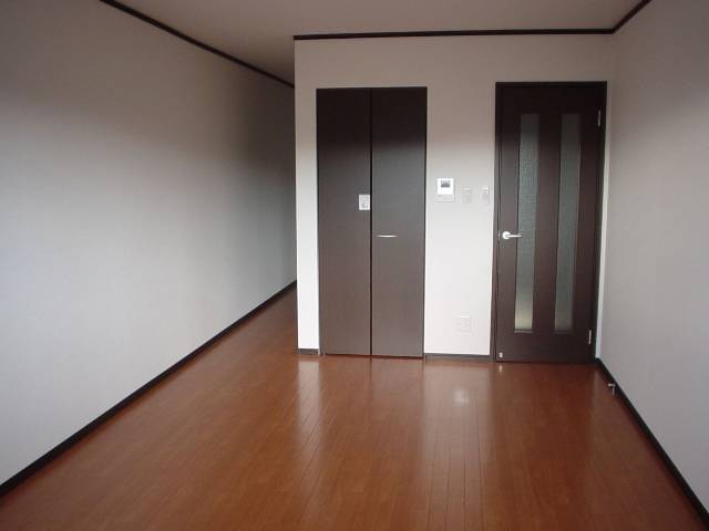 内装２