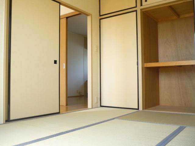 内装３