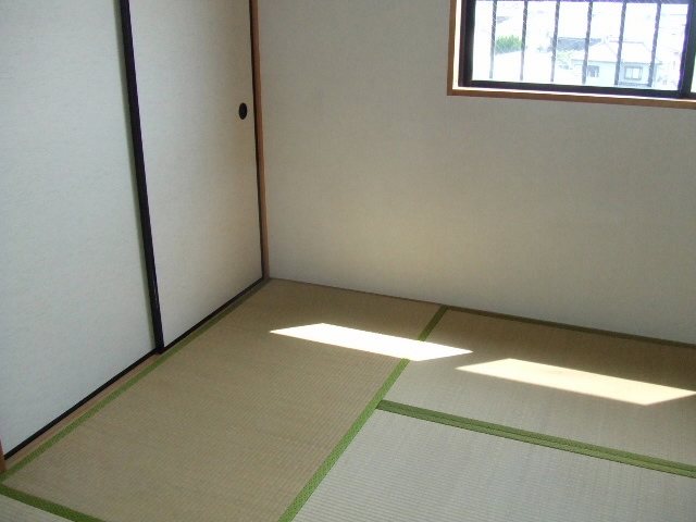 内装４