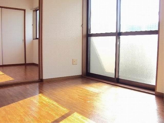 内装２