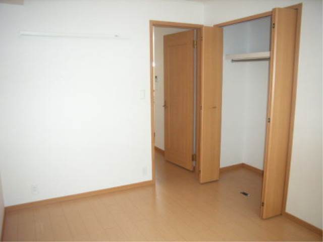 内装４
