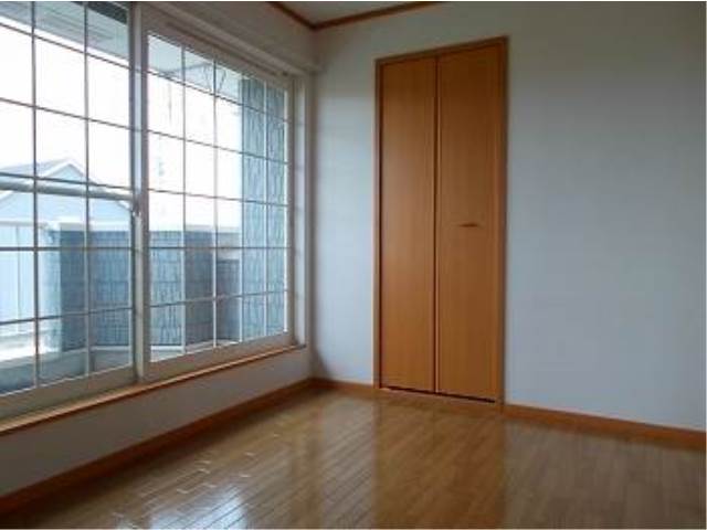 内装４