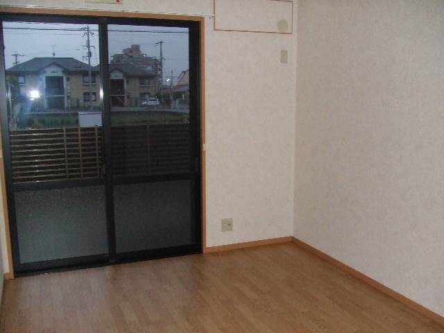 内装３