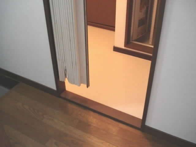 内装８