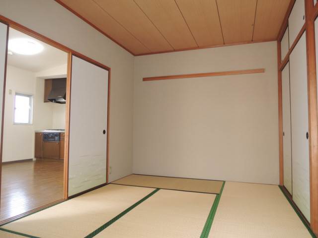 内装３