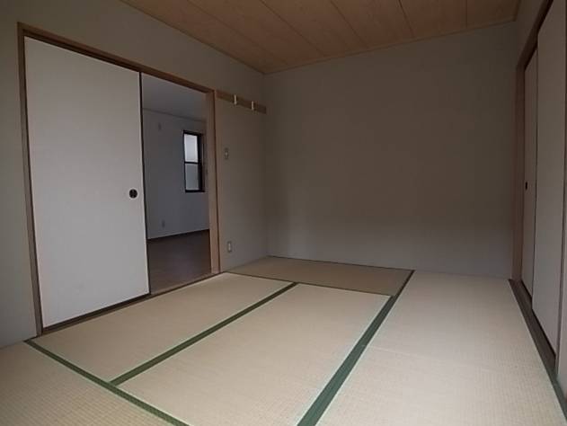 内装３