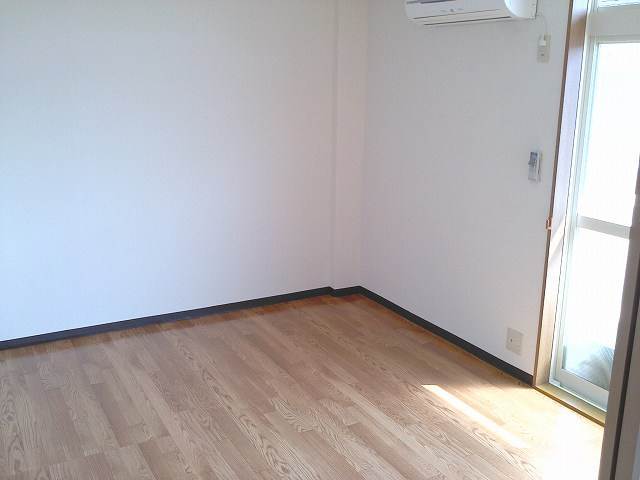 内装１