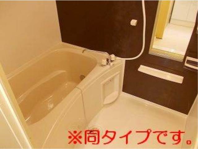 内装４