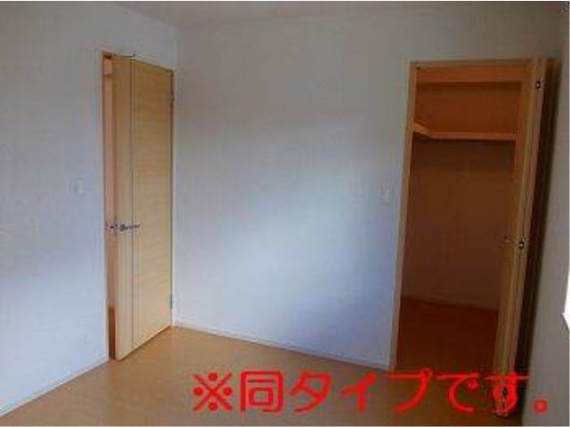 内装３