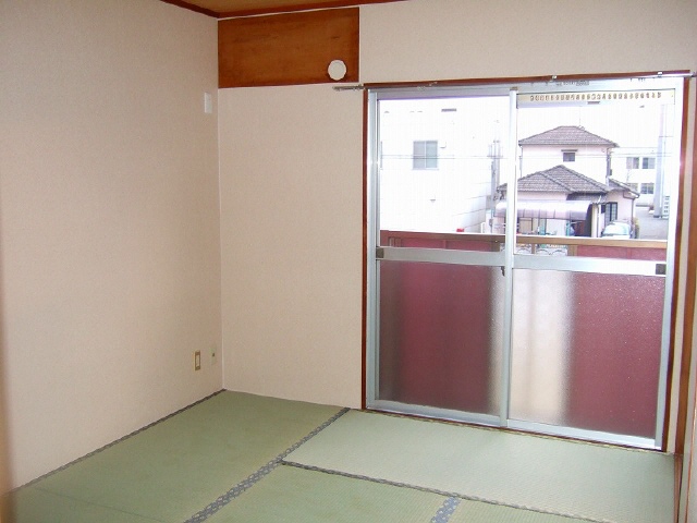 内装４