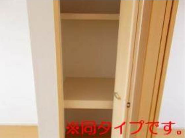 内装２