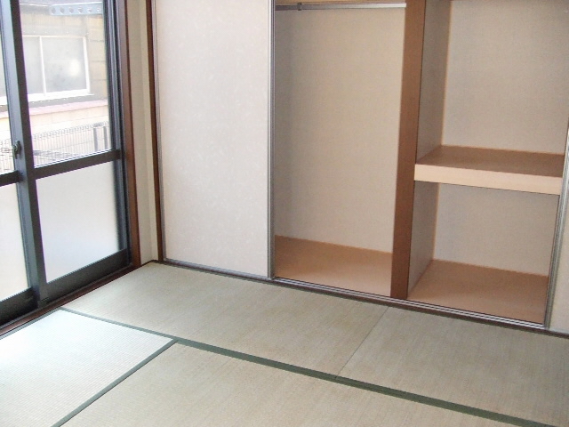 内装２