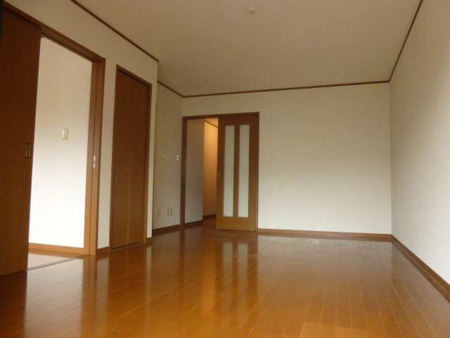 内装１