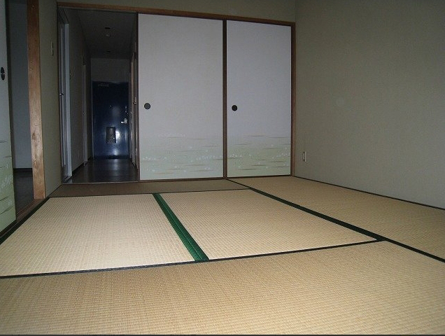 内装３