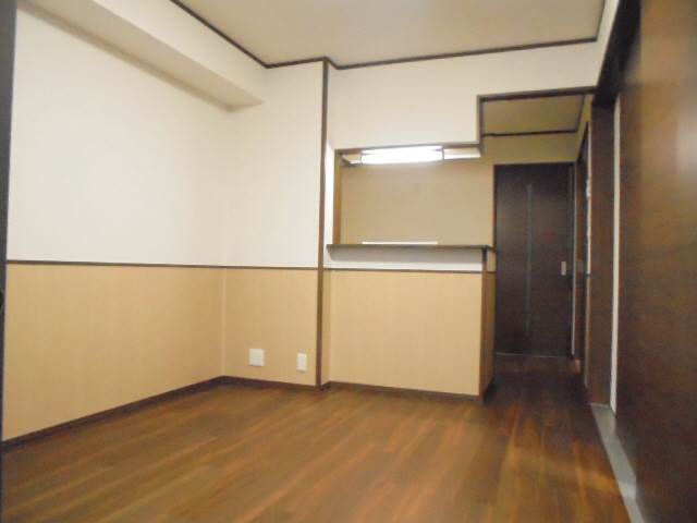 内装１