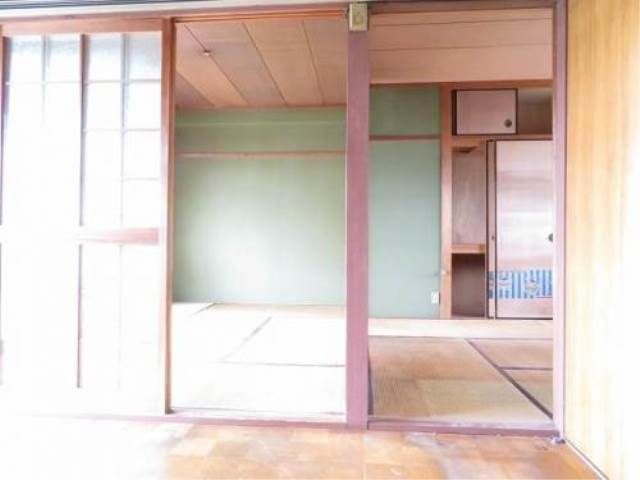 内装２