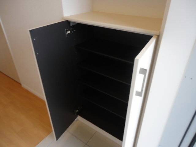 内装１３